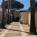 T3 Clim Piscine Chauffee Proche De La Parking Dans Village 아파트 *