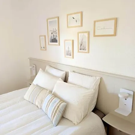 Apartamento T3 Clim Piscine Chauffee Proche De La Parking Dans Village