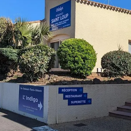 Apartment T3 Clim Piscine Chauffee Proche De La Parking Dans Village Agde