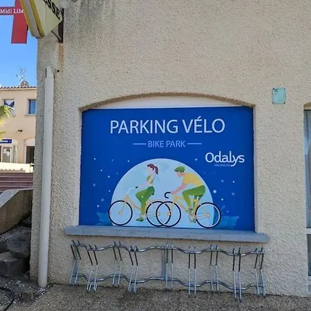 Apartamento T3 Clim Piscine Chauffee Proche De La Parking Dans Village *