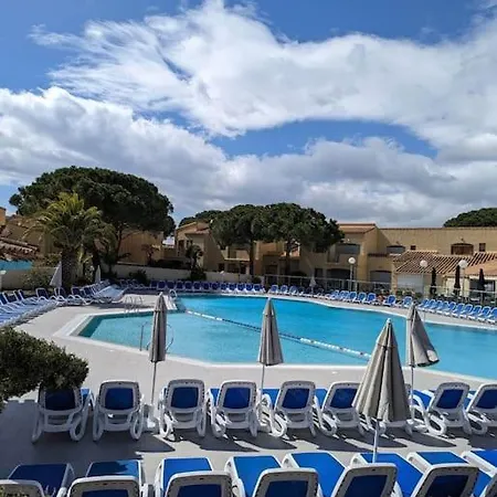 Apartamento T3 Clim Piscine Chauffee Proche De La Parking Dans Village