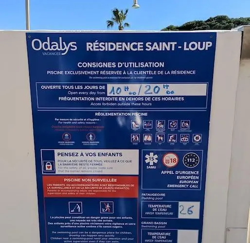 T3 Clim Piscine Chauffée Proche De La Parking Dans Village Agde