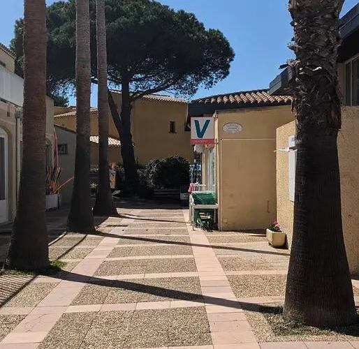 T3 Clim Piscine Chauffee Proche De La Parking Dans Village Lägenhet *