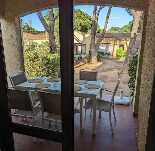 Appartamento T3 Clim Piscine Chauffée Proche De La Parking Dans Village *